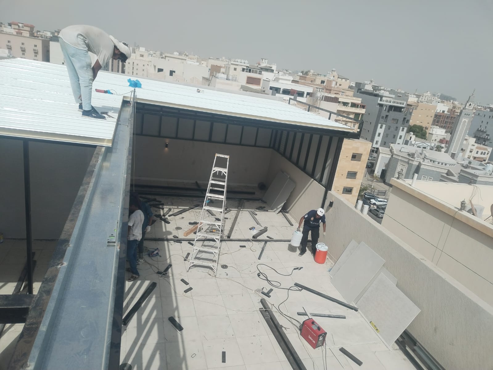 التصميم والاستشارات